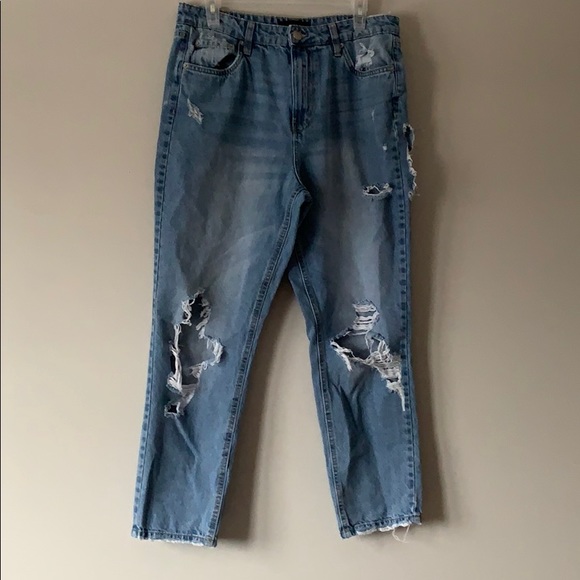 Moms jeans with large rips size 12 - Picture 2 of 2